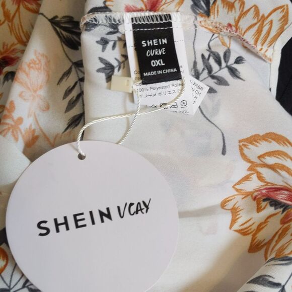 Shein Curve Shein VCay NWT cream sleeveless blouse w/ coral flowers 0xl - Picture 4 of 6